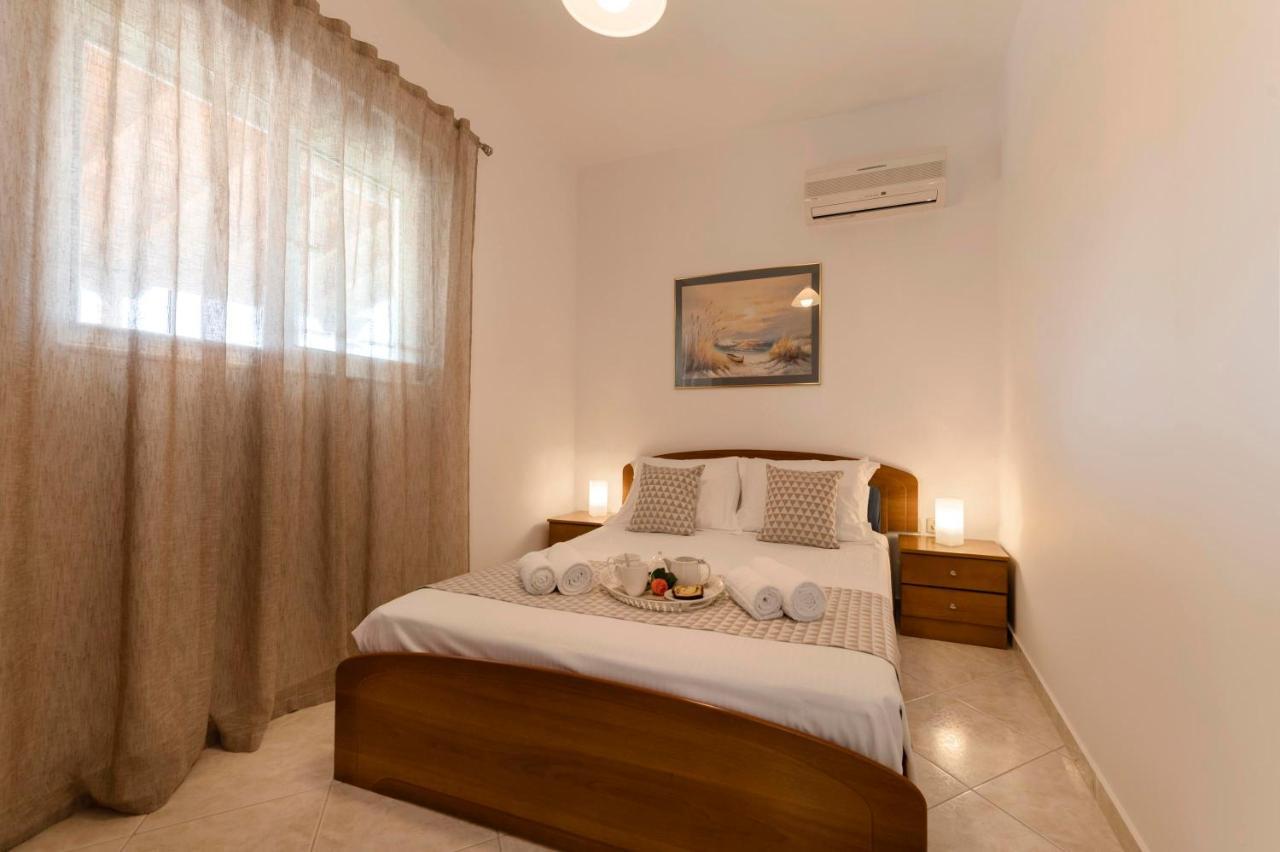 Reni Garden House Villa Afantou Buitenkant foto